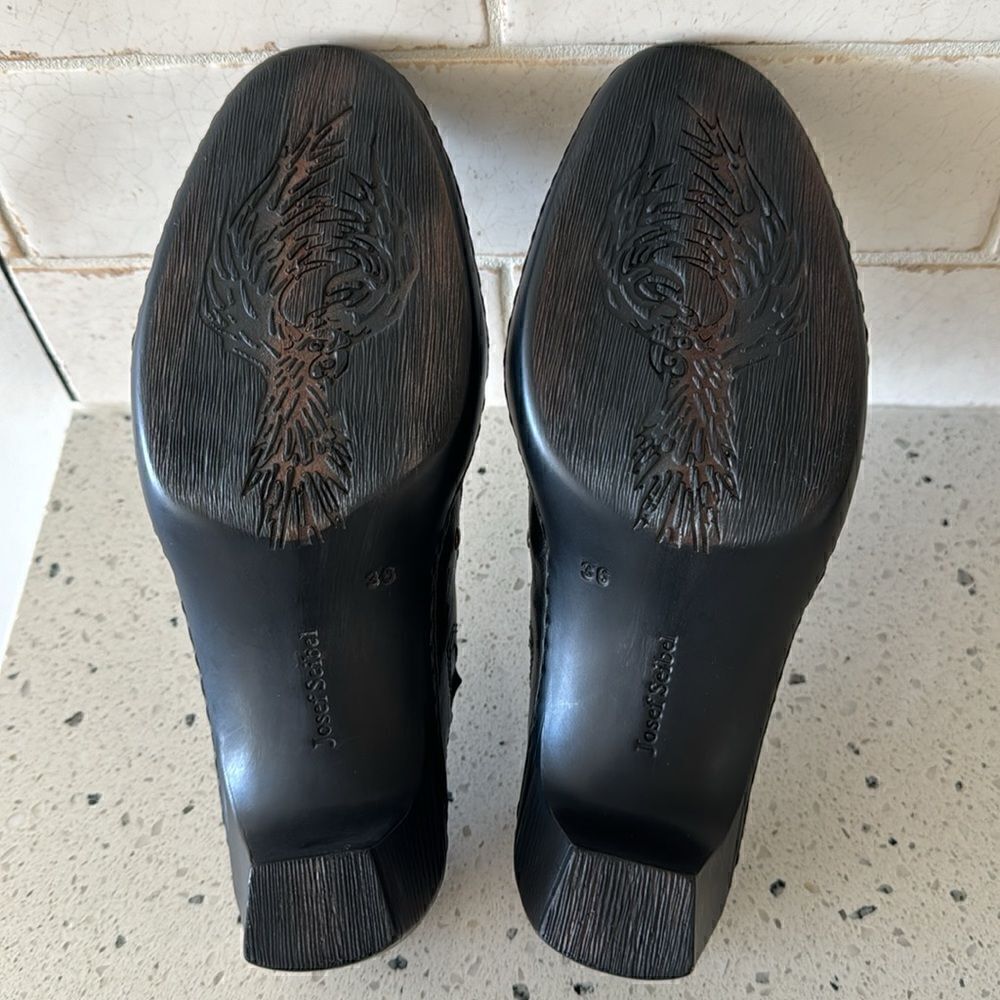 Josef Seibel Women’s Black Leather Western Studs Heels Slip On Mule Clog Size 36 - Picture 8 of 13